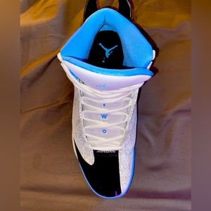 Jordan dub zeros, university blue